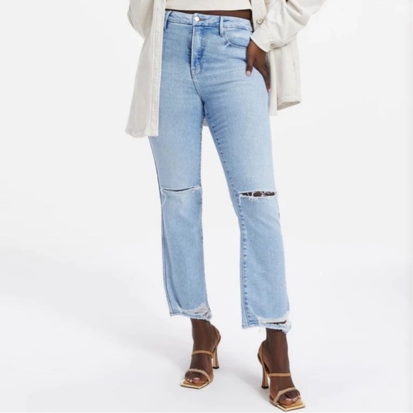 GOOD AMERICAN GOOD CURVE STRAIGHT DISTRESSED HIGH RISE JEANS - Picture 13 of 13